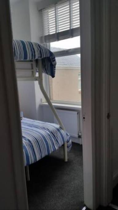 Orme View Dog Friendly Apartment Llandudno Extérieur photo